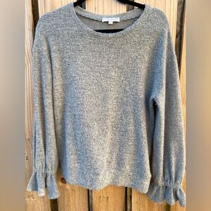Eri + Ali Anthropologie Gray Sasha Hachi Super Soft Ruffle Sleeve Sweater Med